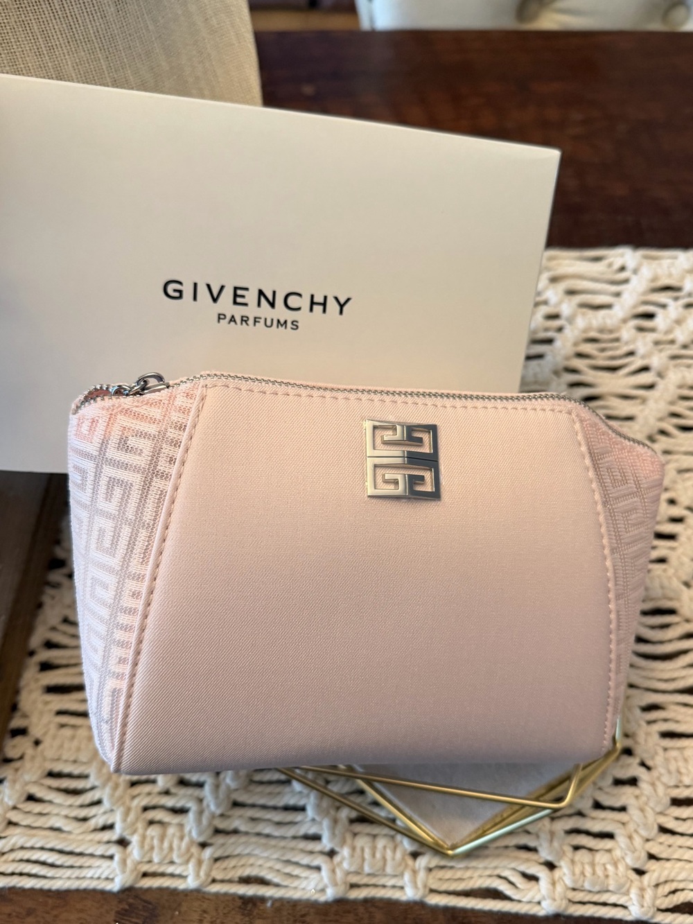 Givenchy Makeup Pouch - Pink - New In Box